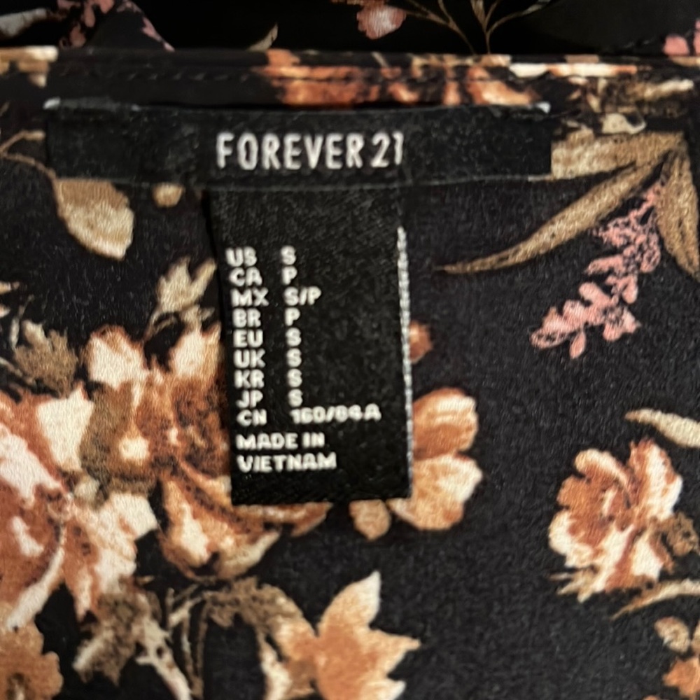 Pretty Fall Blouse - Picture 3 of 4